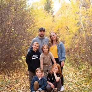 Meet your Posher, Meagan